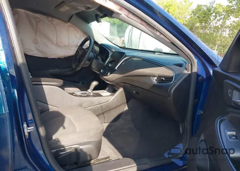 2019 Chevrolet Malibu Lt z USA, uszkodzony, nr VIN 1G1ZD5STXKF121319